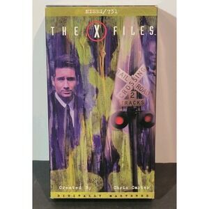 The X-Files 2 Episode Sealed VHS‎ Tape Nisei/731 Alien With Promo Art Cards